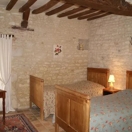 Bed & Breakfast Manoir De La Pataudiere 3*