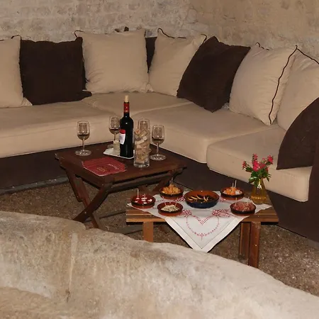 Manoir De La Pataudiere