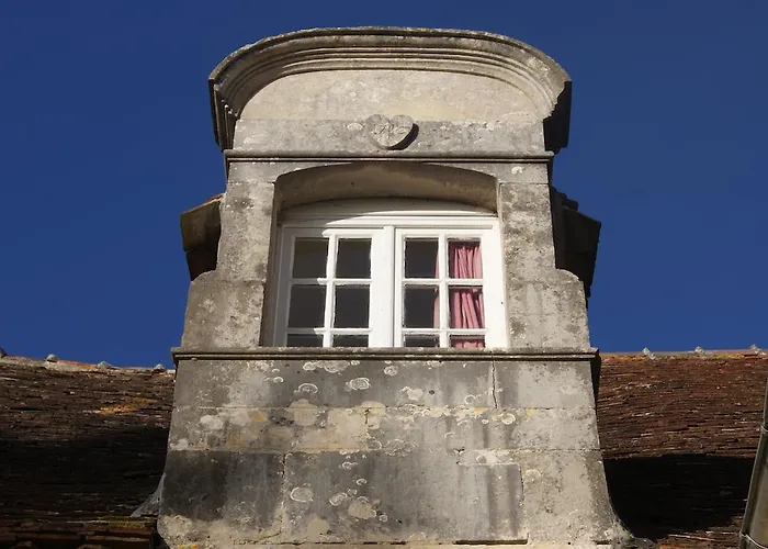 Bed & Breakfast Manoir De La Pataudiere 3*